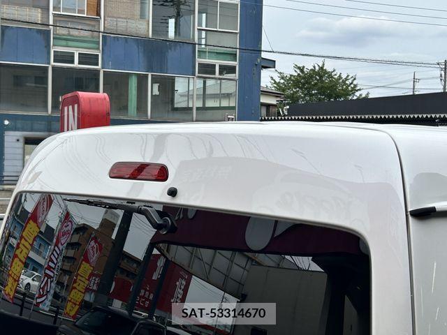 Toyota HIACE WAGON 2021-12 332627-29