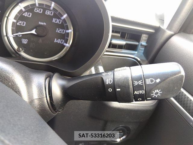 Daihatsu MOVE CUSTOM 2017-11 374572-25
