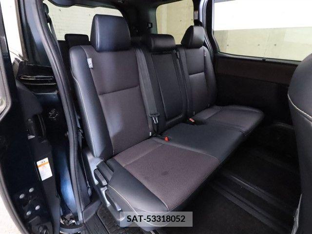Toyota ESQUIRE 2017-11 268625-4