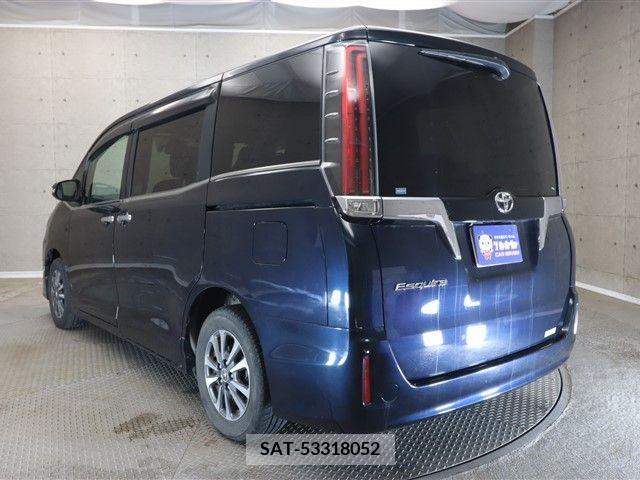 Toyota ESQUIRE 2017-11 268625-24
