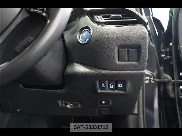 Toyota C-HR 2017-03 249224-13
