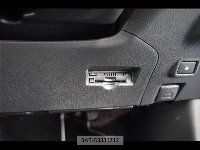 Toyota C-HR 2017-03 249224-6