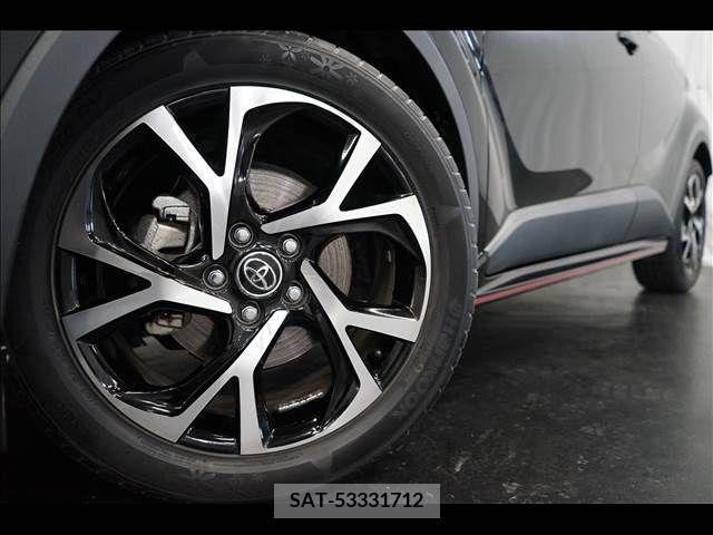Toyota C-HR 2017-03 249224-3