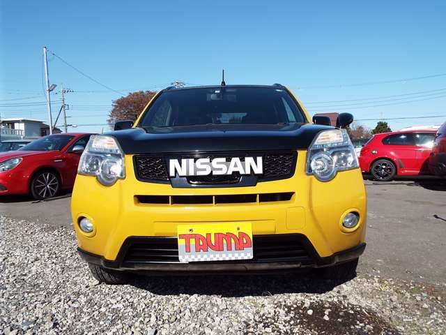 Nissan X-TRAIL 2012-08 183660-1