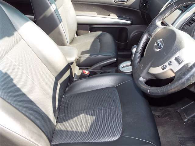 Nissan X-TRAIL 2012-08 183660-11