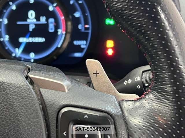 Lexus IS 2017-06 300013-18