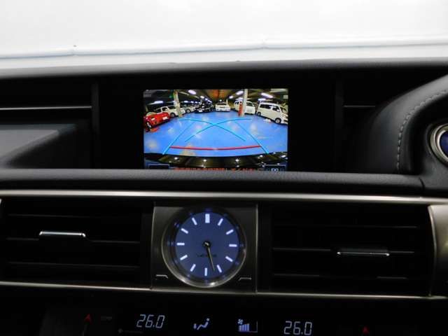 Lexus IS 2015-09 20168-8