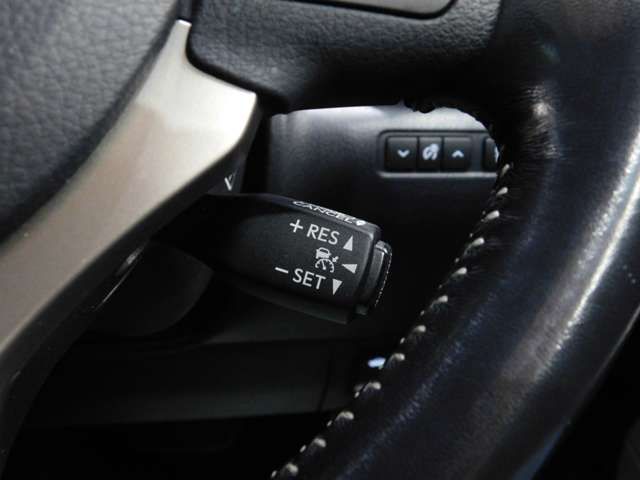 Lexus IS 2015-09 20168-4