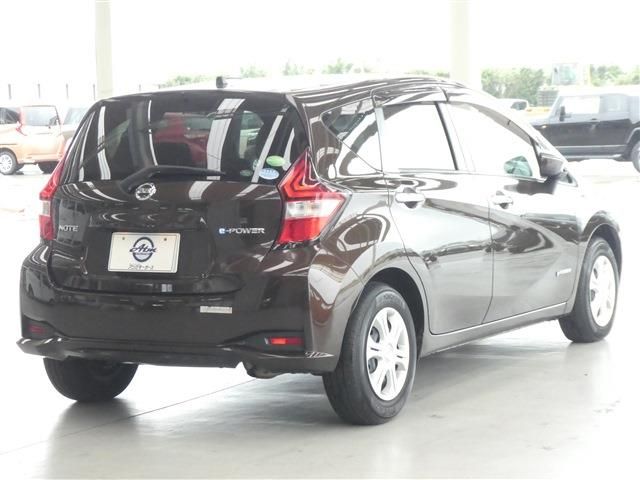 Nissan NOTE 2018-01 15709-5