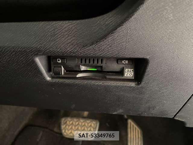 Toyota AQUA 2019-07 260518-14