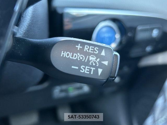 Toyota PRIUS 2020-10 298213-18