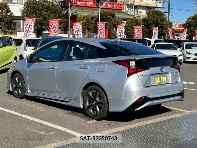 Toyota PRIUS 2020-10 298213-6