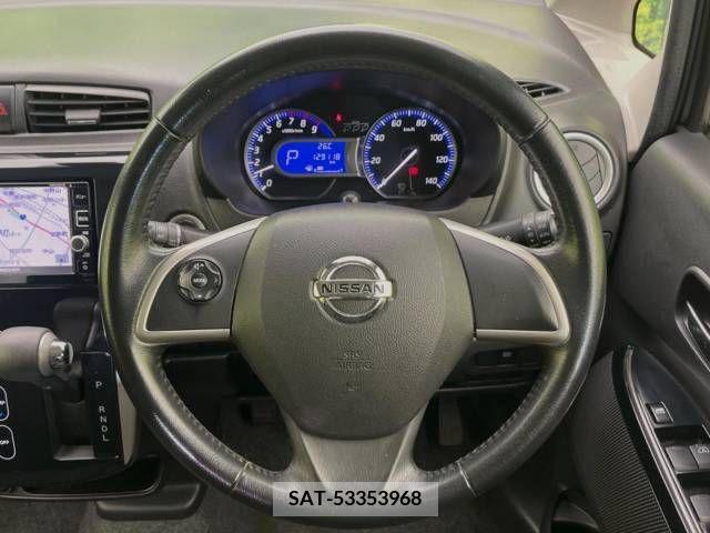 Nissan DAYZ 2017-02 353408-8