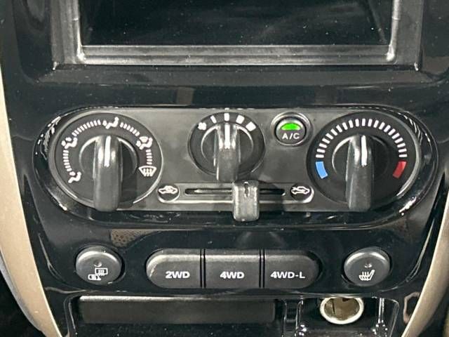 Suzuki JIMNY 2018-02 192667-5