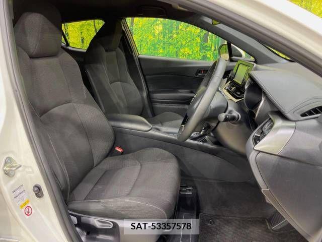 Toyota C-HR 2019-03 348466-8