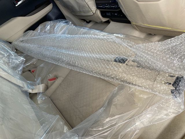 Toyota LAND CRUISER 2023-09 19226-22