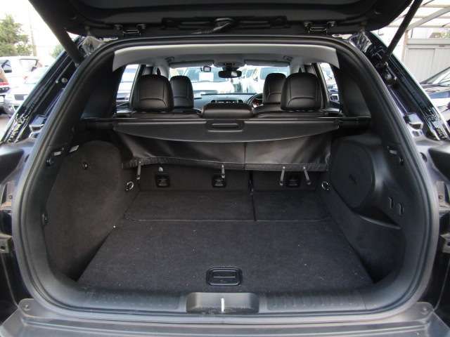 Jeep CHEROKEE 2018-10 14606-18