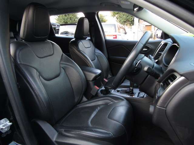 Jeep CHEROKEE 2018-10 14606-8