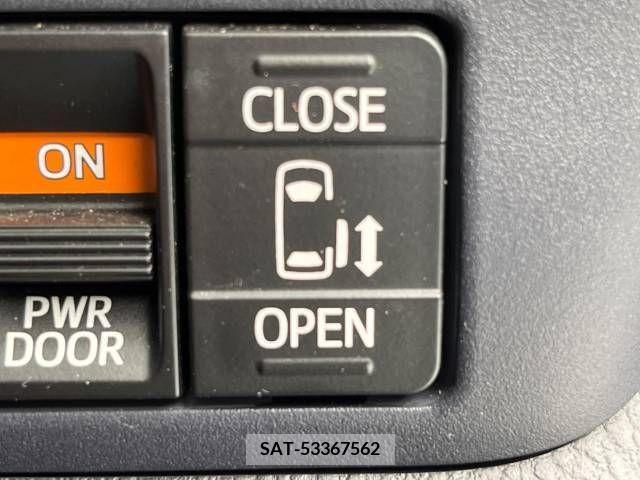 Toyota VOXY 2015-04 386179-4