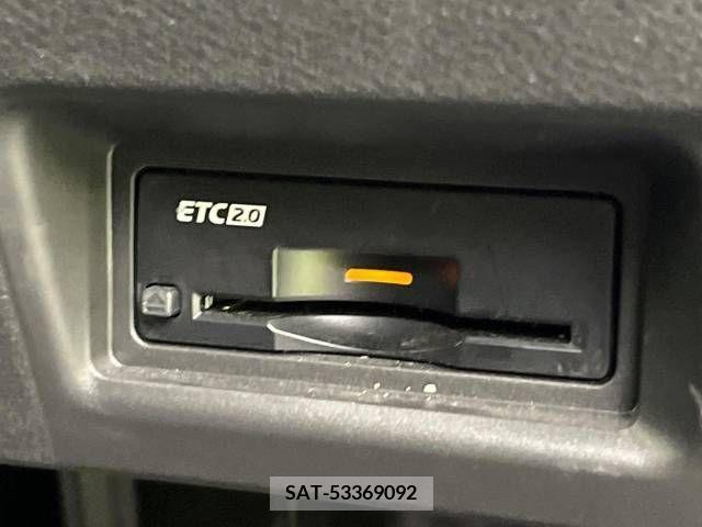 Nissan SERENA 2023-10 324947-7