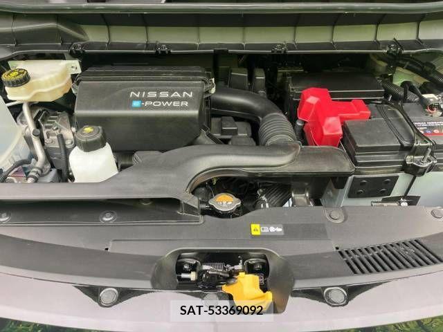Nissan SERENA 2023-10 324947-19