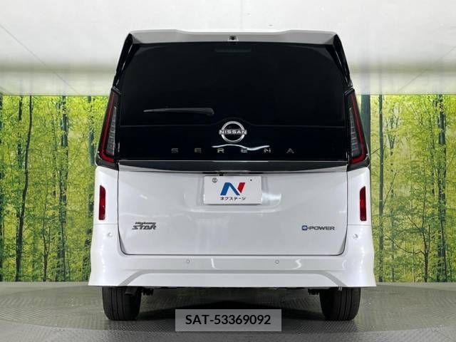 Nissan SERENA 2023-10 324947-16