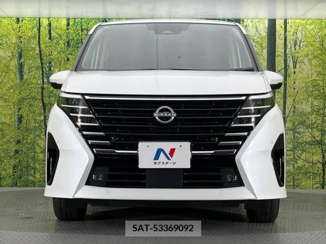 Nissan SERENA 2023-10 324947-15