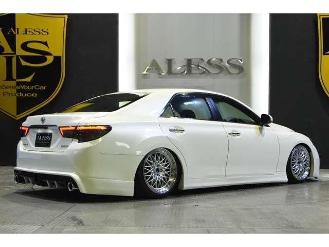 Toyota MARK X 2012-09 5261-2