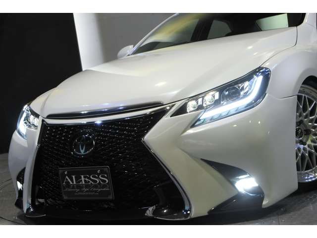Toyota MARK X 2012-09 5261-6