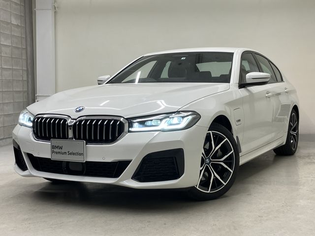 Bmw 5 SERIES 2022-08 186623-0