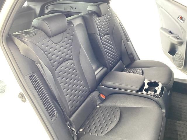 Toyota PRIUS PHV 2018-07 1961-8