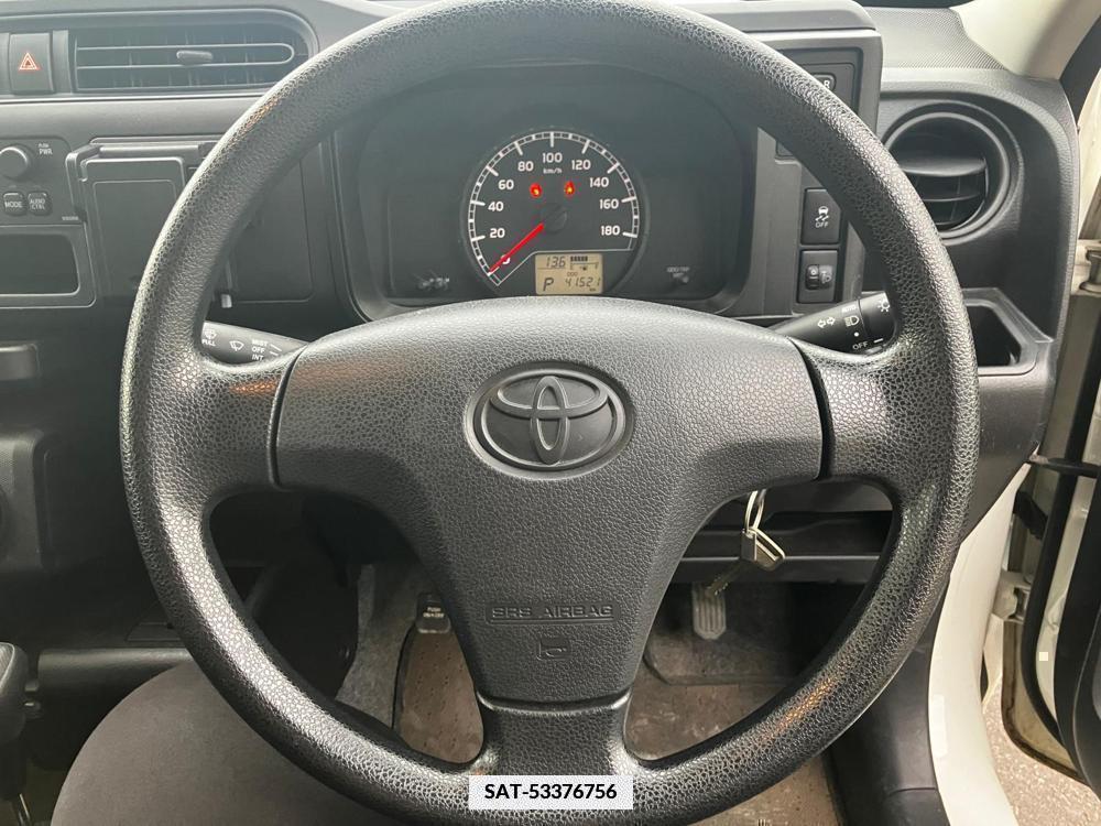 Toyota PROBOX VAN 2018-07 334623-24