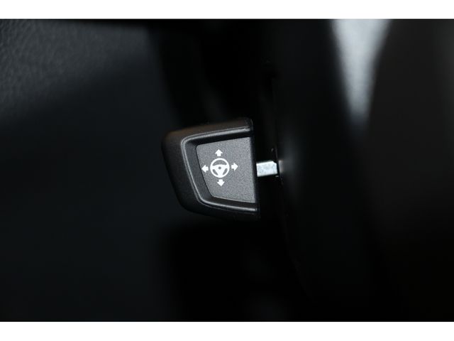 Bmw 5 SERIES 2018-08 9251-14