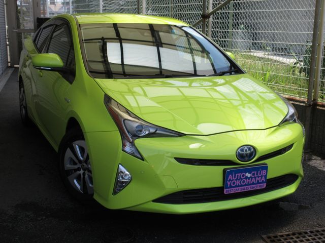 Toyota PRIUS 2016-05 180448-2