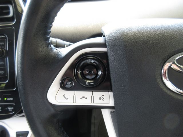 Toyota PRIUS 2016-05 180448-20