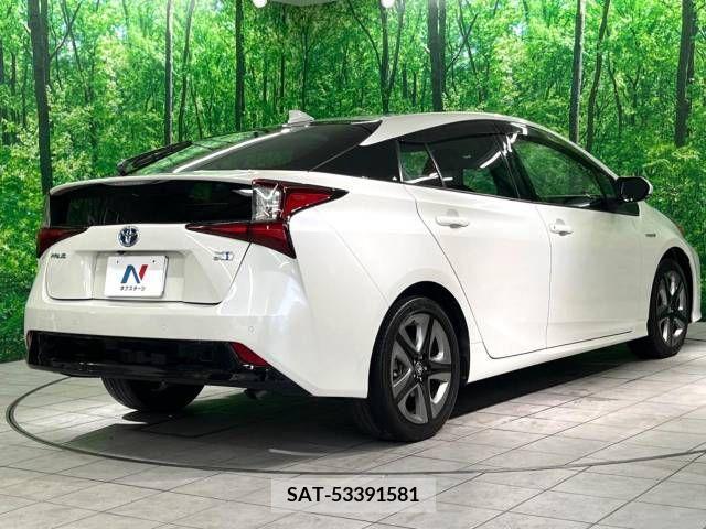 Toyota PRIUS 2019-05 366550-17