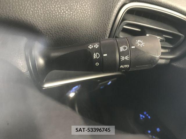 Toyota PRIUS 2015-12 207659-26