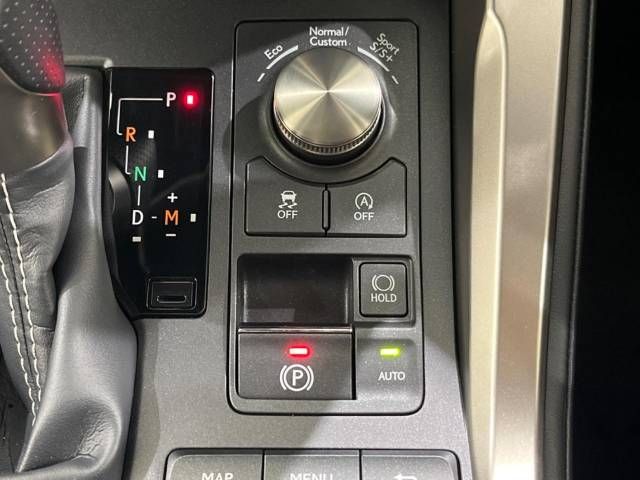 Lexus NX 2018-11 19554-5