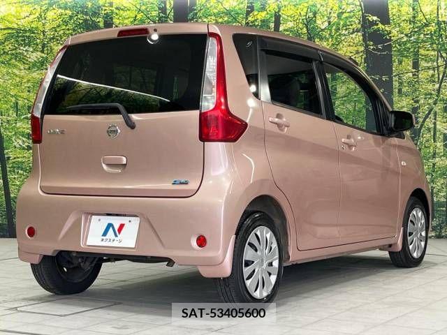 Nissan DAYZ 2013-09 358880-17