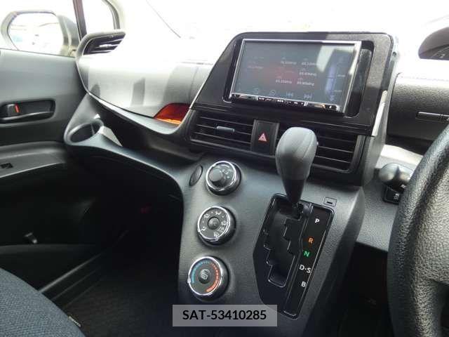 Toyota SIENTA 2018-01 314664-11