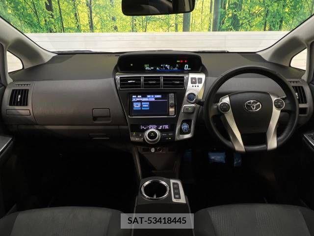 Toyota PRIUS ALPHA 2012-03 393489-1