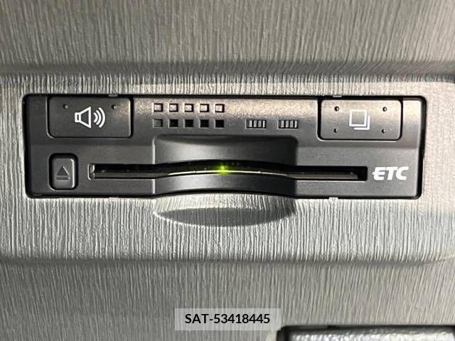 Toyota PRIUS ALPHA 2012-03 393489-4