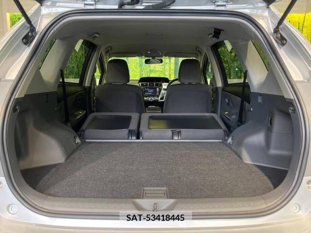 Toyota PRIUS ALPHA 2012-03 393489-10