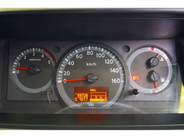 Nissan ATLAS 2014-07 196076-3