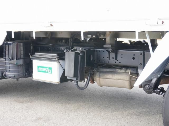 Nissan ATLAS 2014-07 196076-21