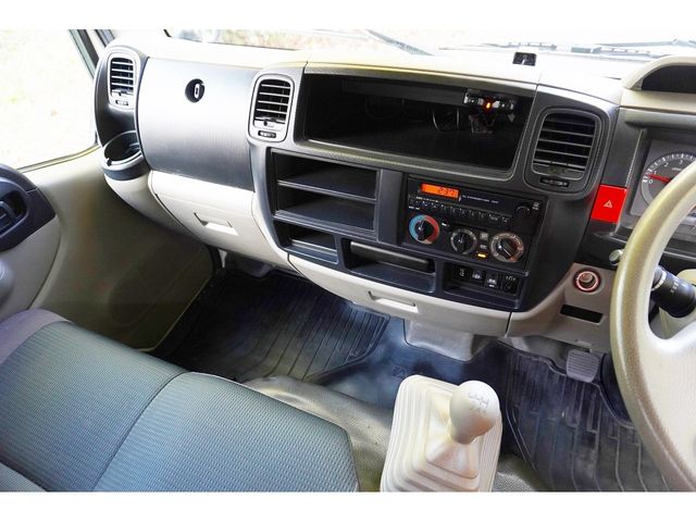 Nissan ATLAS 2014-07 196076-26