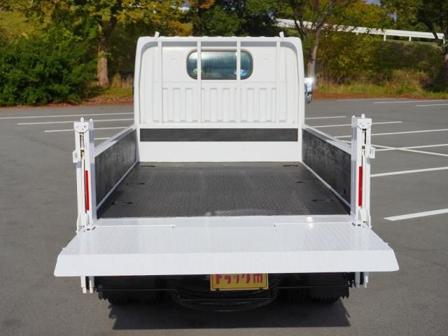 Nissan ATLAS 2014-07 196076-10