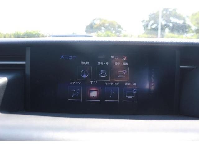 Lexus IS 2014-09 24694-14