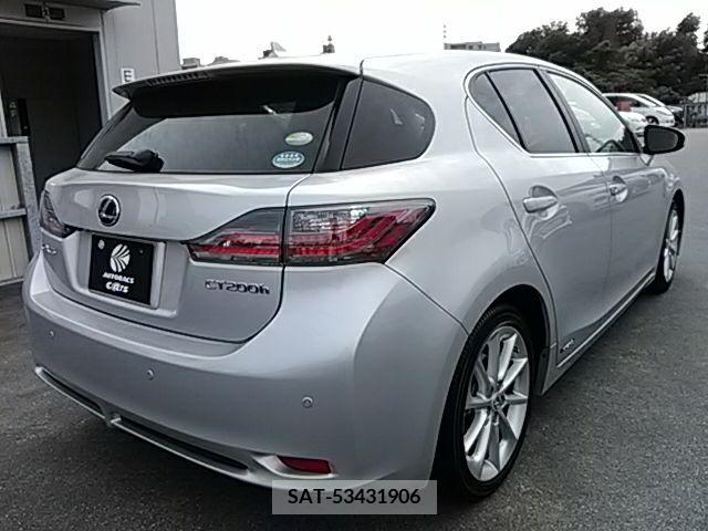 Lexus CT 2011-12 275196-2