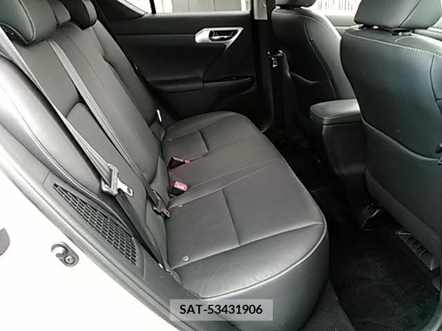 Lexus CT 2011-12 275196-15